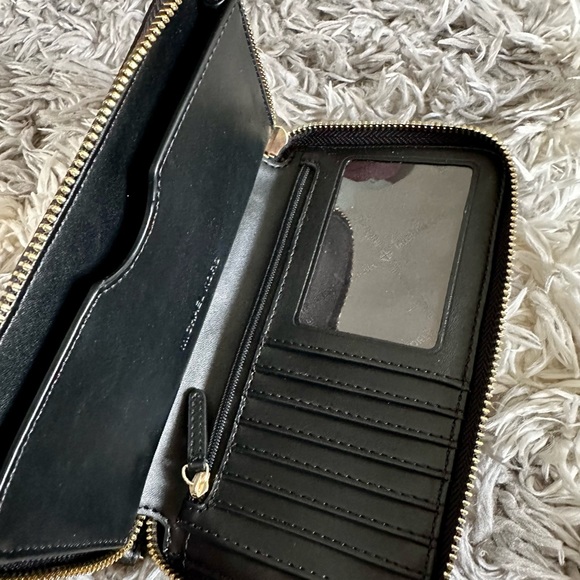 Brand new, Michael Kors, large leather tote, and wallet - Picture 6 of 8